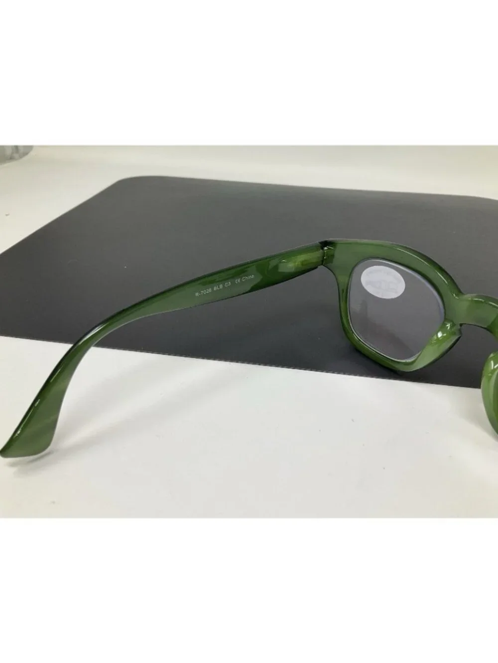 Ryan Simkhai Eyeshop R-7026 C3 Readers +2.50  Reading Glasses Blue Light Filter